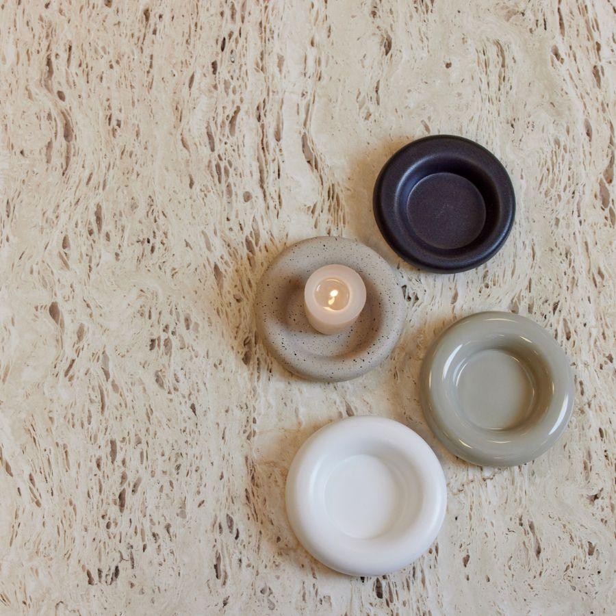 Kültéri kaspó előkertben