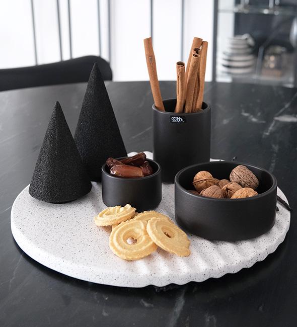 Kültéri kaspó előkertben