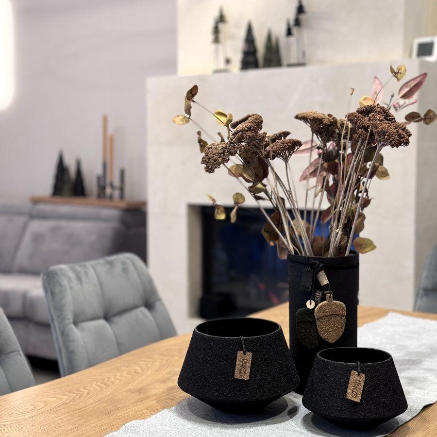 Kültéri kaspó előkertben