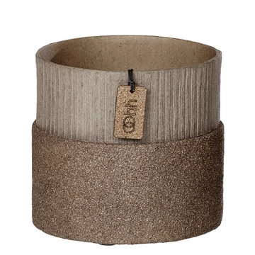 Taupe árnyalatú S méretű kaspó a Jubilee kollekcióból – természetes földszín, finoman rusztikus fűrészporos felülettel.