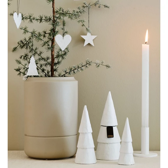 Letisztult, skandináv stílusú karácsonyi fenyők – Pulp kollekció