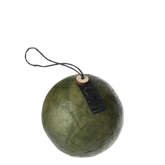 Kézzel formált karácsonyi gömbök újrahasznosított papírból – OOhh kollekció