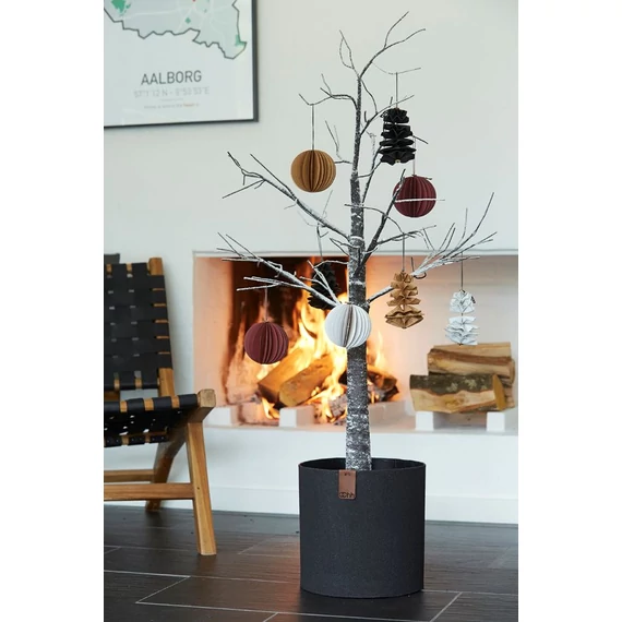 Kézzel készített natúr papírtoboz fa részlettel – OOhh kollekció